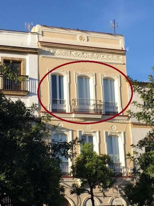 Appartement Casa Pepa- Vistas a histórica y céntrica plaza à Jerez de la Frontera Extérieur photo